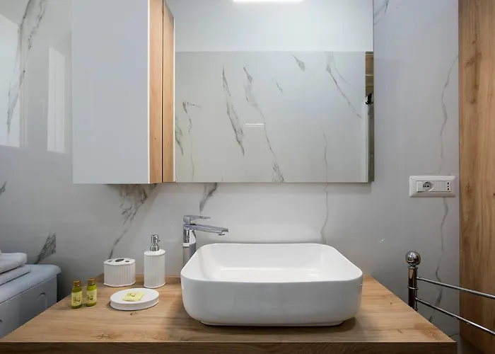 Domus Ascanio By The Vatican Apartment